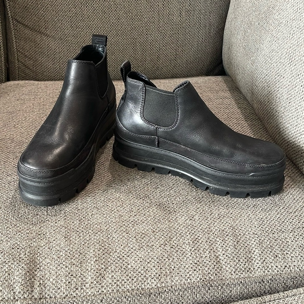 Ugg Booties Platforms - image 1